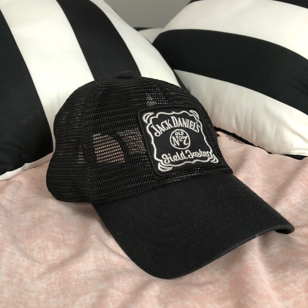 Jack Daniels trucker hat black